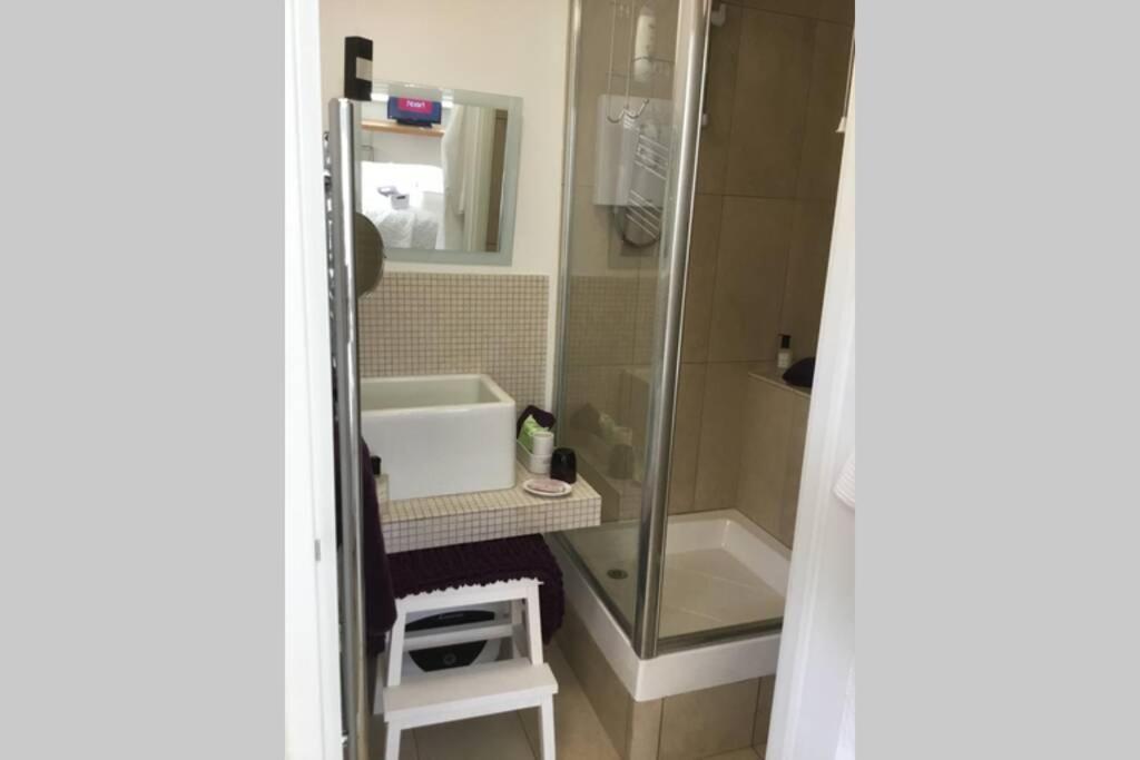 The Hideaway - Kent Apartment Sole Street Bagian luar foto